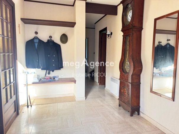 A louer MAISON  6 PIECES 134 M2 BORD DE MER SAINT TROJAN LES BAINS
