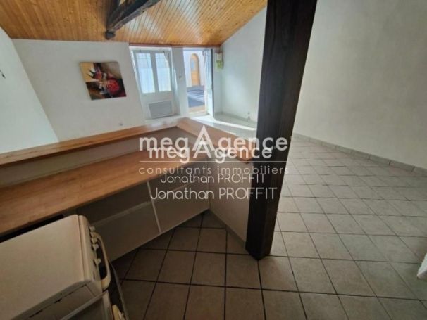 A vendre Maison de centre ville avec possibilitÃ©s de 80 mÂ² 44270 Machecoul Saint Meme
