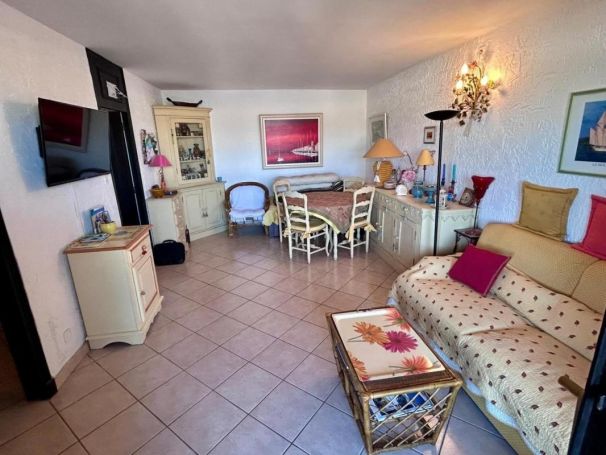 A louer APPARTEMENT T2 48 M2 TERRASSE BORD DE MER COGOLIN