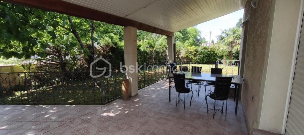 A louer MAISON  6 PIECES 160 M2  PAU
