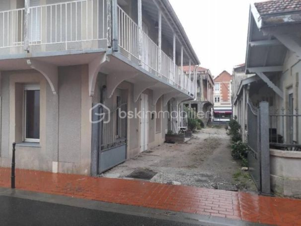 A louer APPARTEMENT T2 25 M2 PLAGE à PIED SOULAC SUR MER