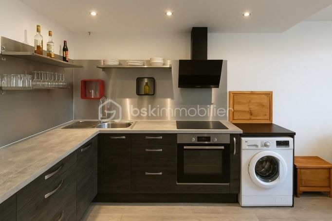 A louer APPARTEMENT T2 36 M2 TERRASSE BORD DE MER LA CIOTAT