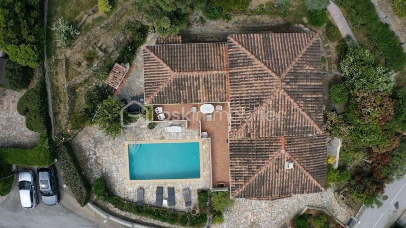 A louer MAISON  6 PIECES 152 M2 VUE MER BORMES LES MIMOSAS