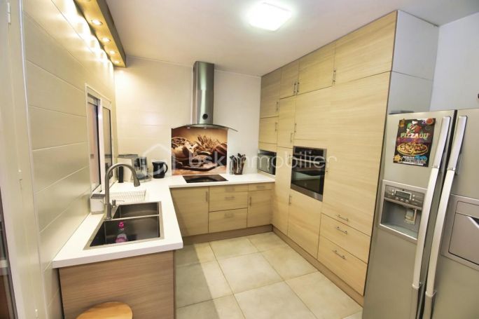 A louer MAISON  6 PIECES 120 M2  MOISSAC BELLEVUE