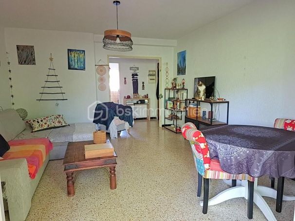 A louer APPARTEMENT T3 71 M2 TERRASSE BORD DE MER TOULON