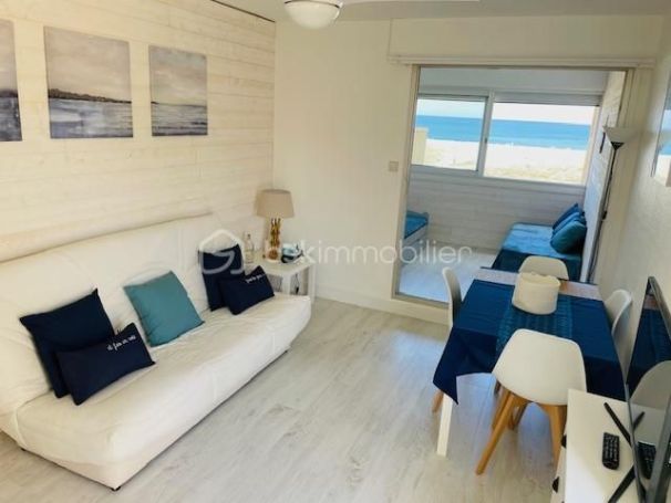 A louer STUDIO  26 M2 VUE MER LEUCATE