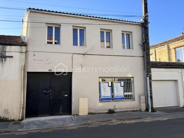 A louer STUDIO  23 M2  BORDEAUX