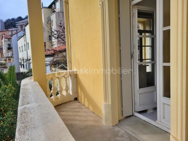 A louer APPARTEMENT T2 45 M2 TERRASSE  AMELIE LES BAINS PALALDA