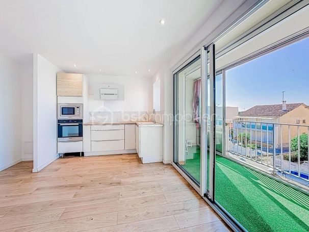 A louer APPARTEMENT T3 53 M2 BORD DE MER PALAVAS LES FLOTS