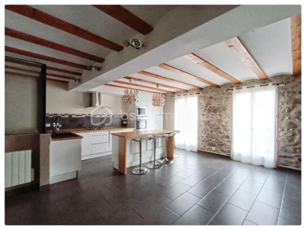 A louer APPARTEMENT T5 142 M2  LE BOULOU