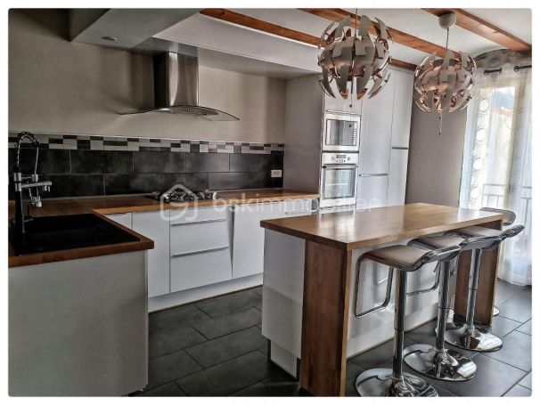 A louer APPARTEMENT T5 142 M2  LE BOULOU