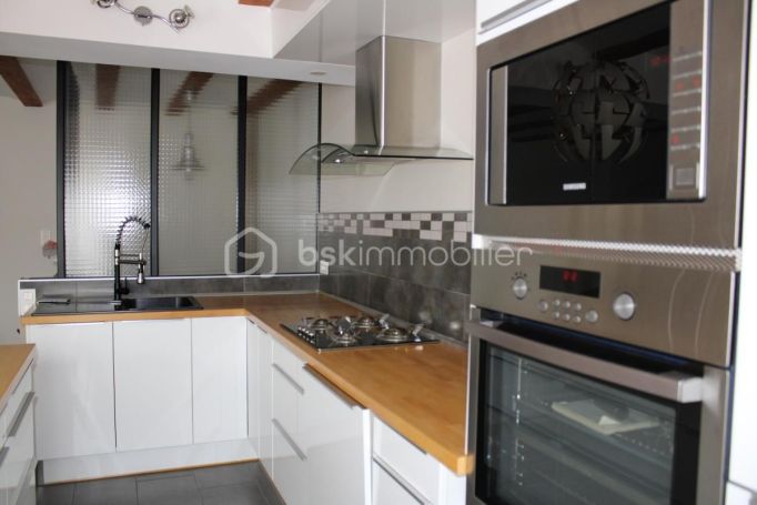 A louer APPARTEMENT T5 142 M2  LE BOULOU