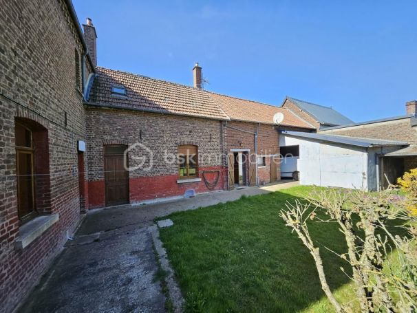 A louer MAISON  DE MAîTRE  PUISIEUX