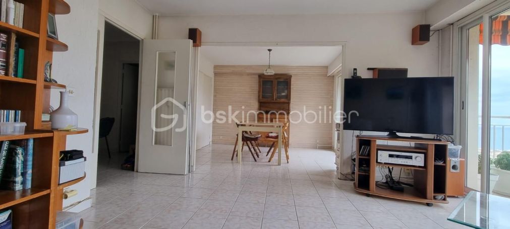 A louer APPARTEMENT T3 57 M2 VUE MER NICE