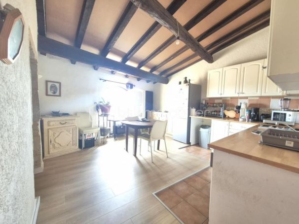 A louer APPARTEMENT T2 52 M2  PEZENAS