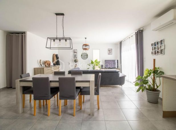 A louer MAISON  4 PIECES 91 M2  SAUZET