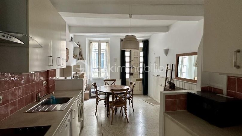 A louer MAISON  DE MAîTRE  FONTCOUVERTE