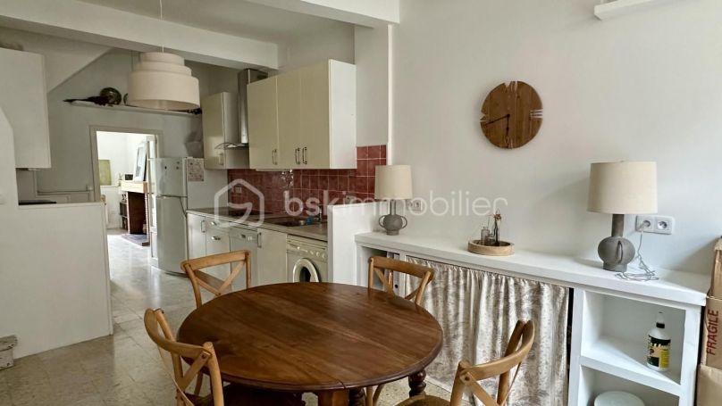 A louer MAISON  DE MAîTRE  FONTCOUVERTE