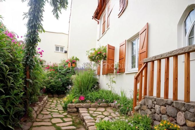 A louer APPARTEMENT T4 80 M2  SAINT JEAN DE LUZ