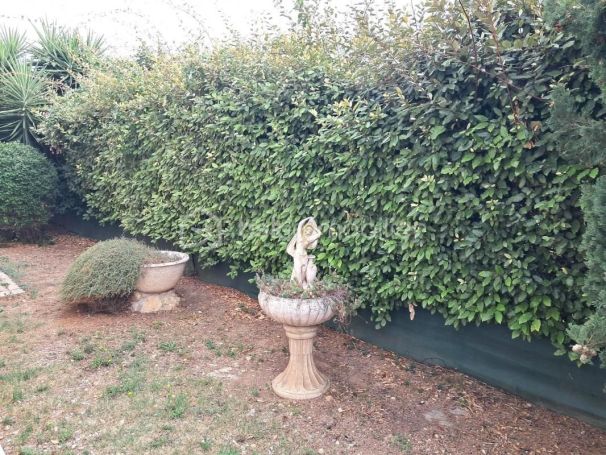 A louer MAISON  4 PIECES 100 M2  QUARANTE