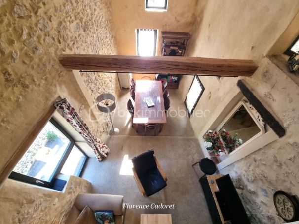 A louer MAISON  DE MAîTRE  UZES