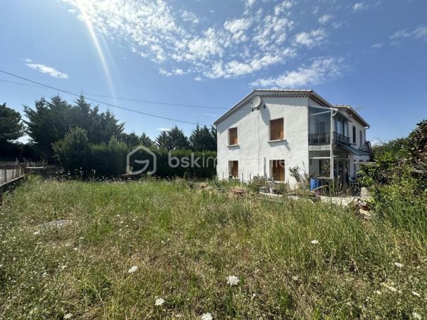 A louer MAISON  6 PIECES 160 M2  SAINT HILAIRE DE BRETHMAS