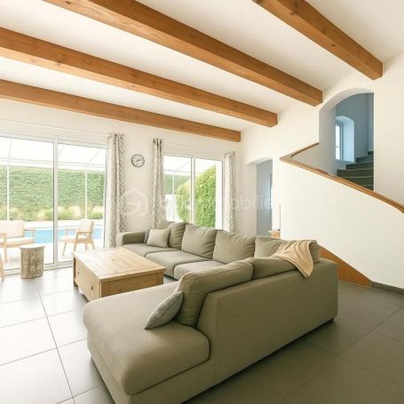 A louer MAISON  6 PIECES 145 M2 BORD DE MER BANDOL