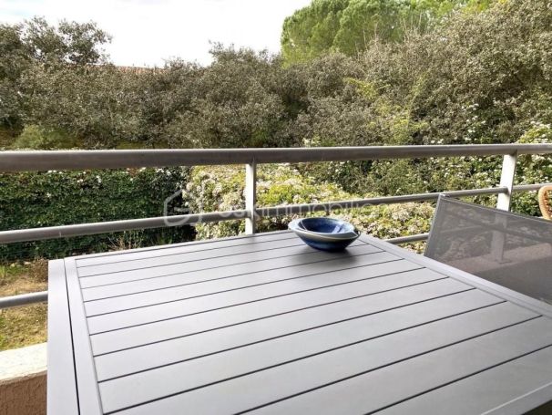 A louer APPARTEMENT T3 73 M2 TERRASSE  NIMES