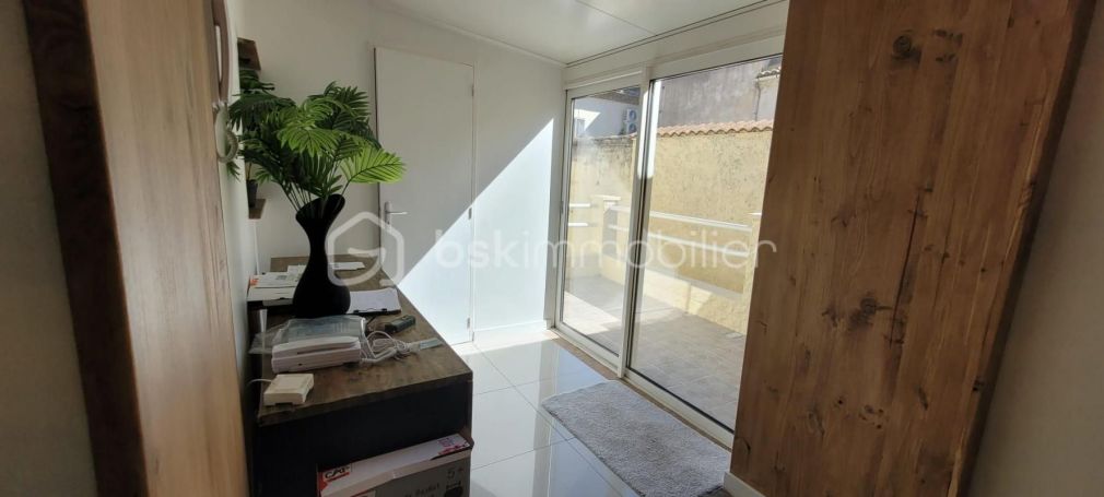 A louer APPARTEMENT NEUF T5 115 M2 TERRASSE  NIMES