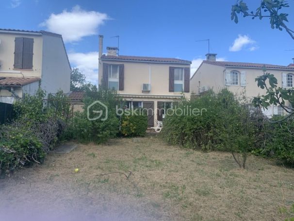 A louer MAISON  5 PIECES 90 M2  JUVIGNAC