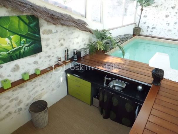 A louer LOFT  DE MAîTRE  MARAUSSAN