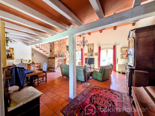 A louer MAISON  D'ARCHITECTE  SALERNES