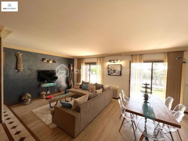 A louer MAISON  5 PIECES 164 M2 BORD DE MER FRONTIGNAN