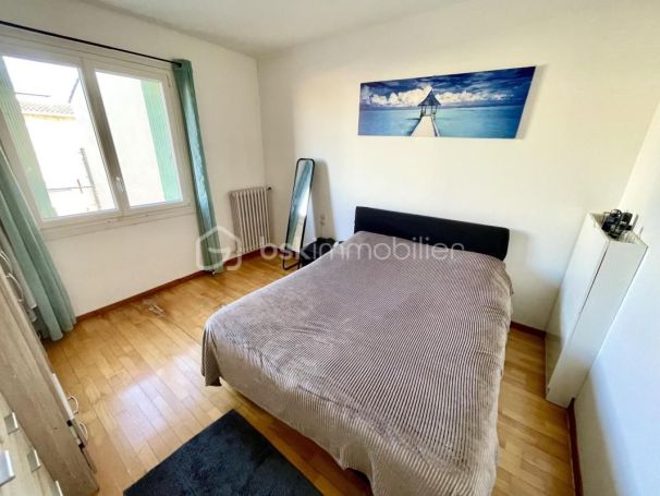 A louer APPARTEMENT T3 68 M2  NIMES