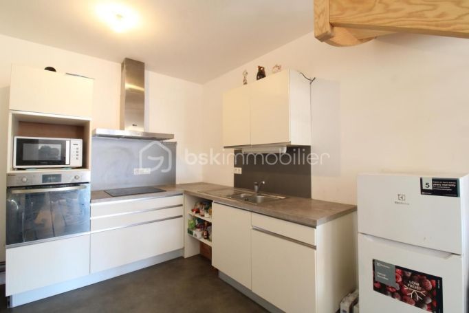 A louer APPARTEMENT T4 105 M2  MONT DE MARSAN