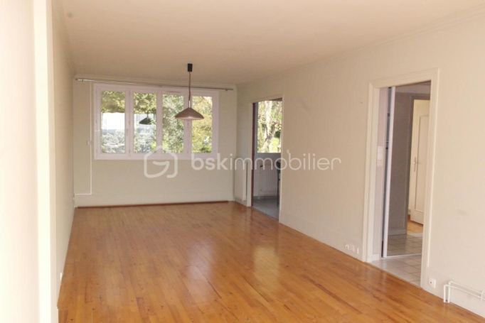 A louer APPARTEMENT T4 80 M2 BORD DE MER LE HAVRE