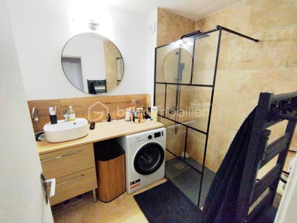 A louer APPARTEMENT NEUF T5 93 M2 TERRASSE  CLERMONT L HERAULT