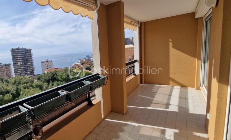 A louer APPARTEMENT T4 78 M2 TERRASSE VUE MER BEAUSOLEIL