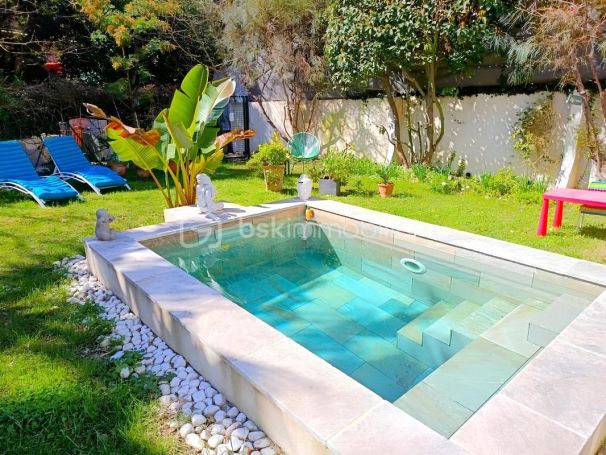 A vendre MAISON  CONTEMPORAINE BORD DE MER LA SEYNE SUR MER