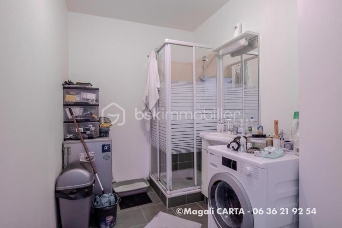 A louer APPARTEMENT T2 35 M2 BORD DE MER LA SEYNE SUR MER