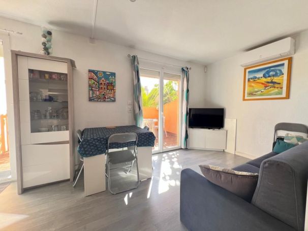 A vendre APPARTEMENT T2 27 M2 TERRASSE PLAGE à PIED LE CAP D AGDE