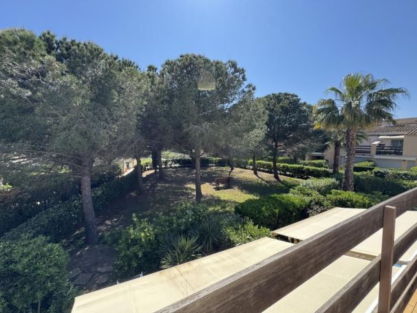 A vendre APPARTEMENT T4 49 M2 TERRASSE BORD DE MER LE CAP D AGDE