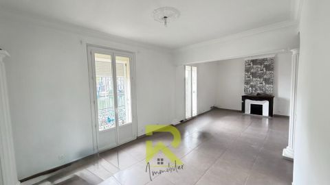 A louer APPARTEMENT T4 106 M2 TERRASSE PLAGE à PIED AGDE