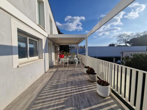 A louer MAISON  3 PIECES 81 M2  VILLENEUVE LES BEZIERS