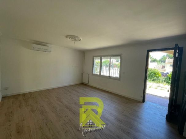 A louer MAISON  4 PIECES 82 M2  BEZIERS