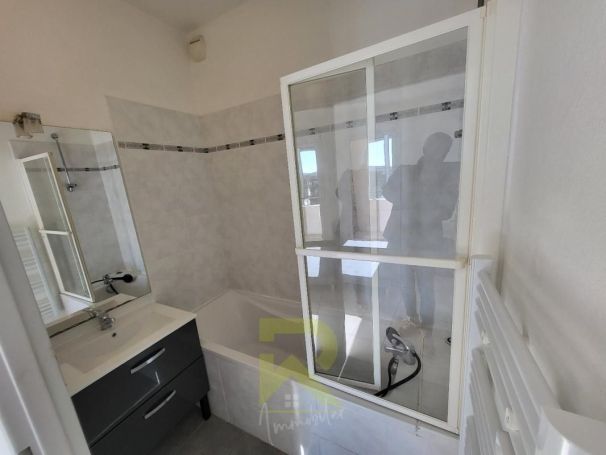 A louer APPARTEMENT T2 40 M2  BEZIERS