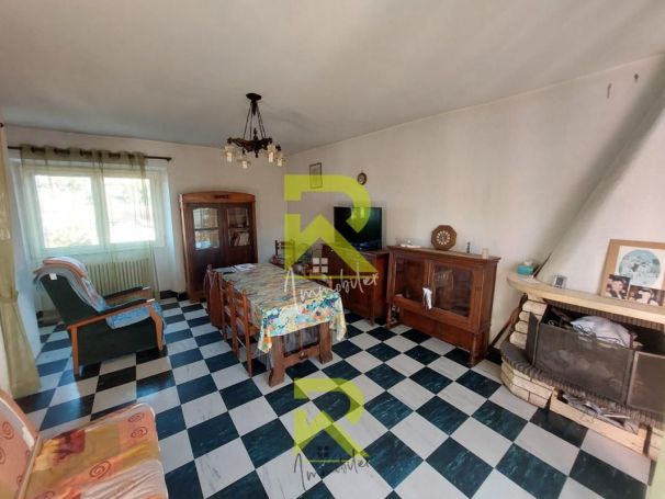 A louer MAISON  5 PIECES 111 M2  PIEUSSE