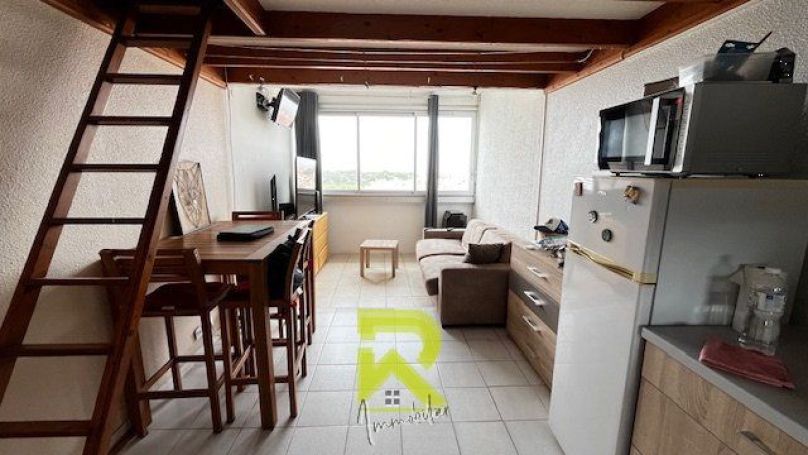 A vendre STUDIO  35 M2 BORD DE MER LE CAP D AGDE