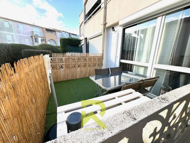A vendre APPARTEMENT  22 M2 BORD DE MER LE CAP D AGDE