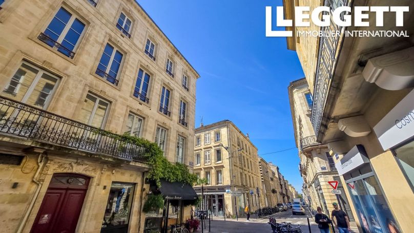 A louer APPARTEMENT T4 100 M2  BORDEAUX